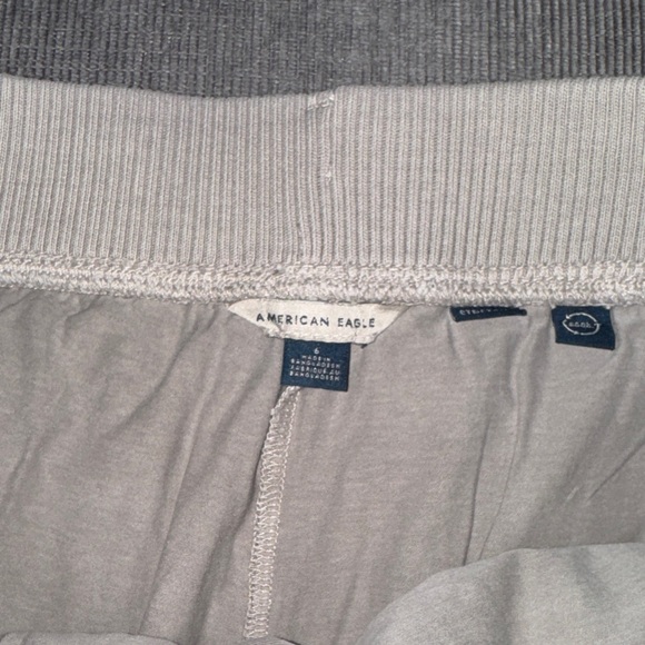 American Eagle Women's Casual Tan Skort - Picture 4 of 4